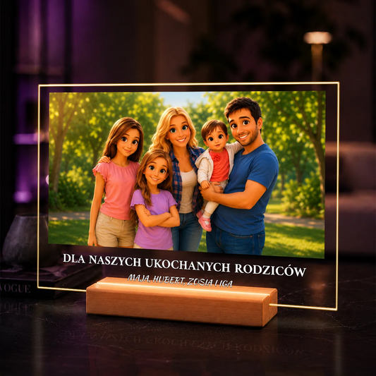 Wyjątkowy prezent dla rodziców – portret na szkle ze zdjęcia Nasza rodzina w bajkowym stylu